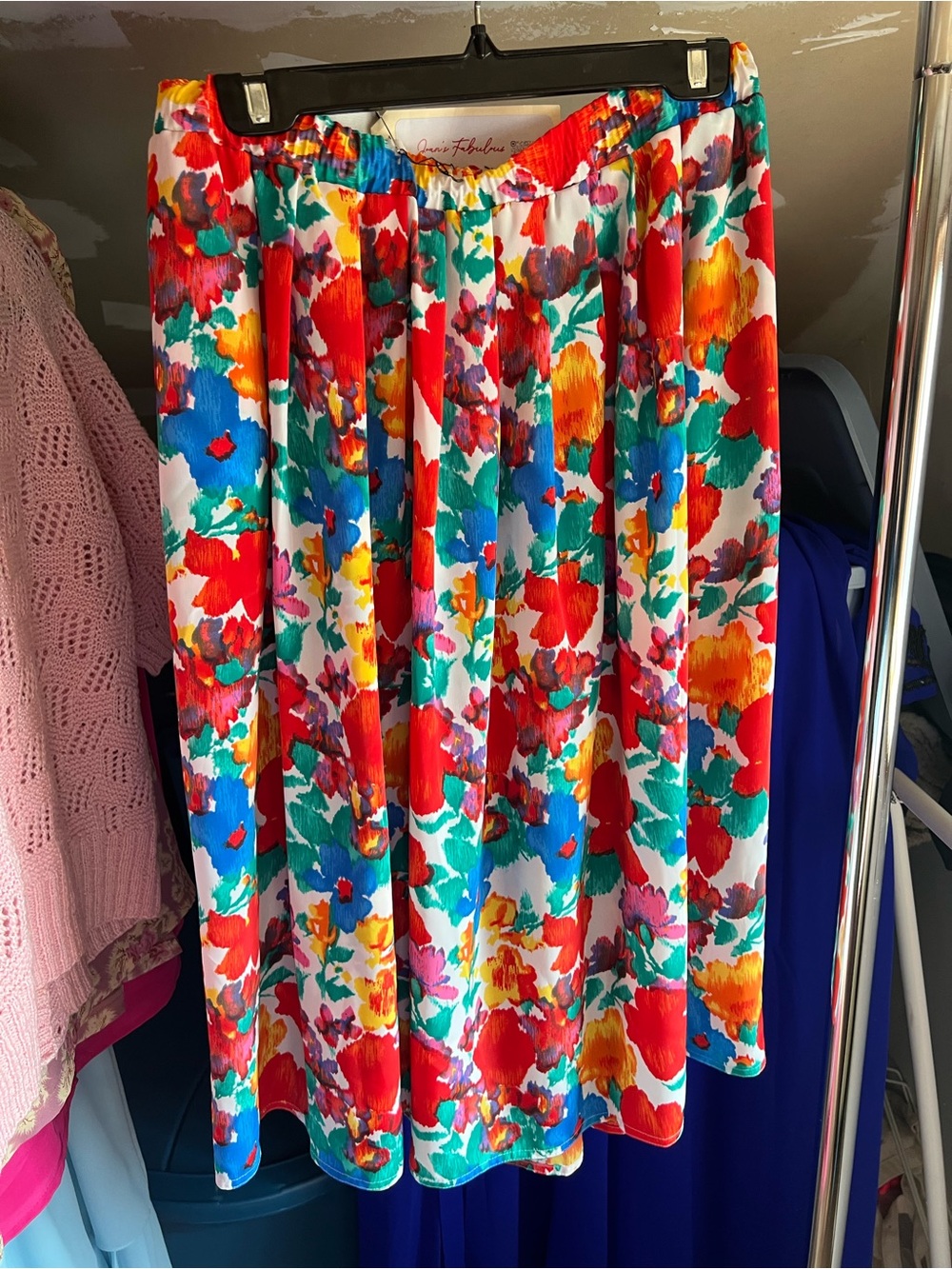 Vintage Multicolor Floral A-Line Skirt - Vibrant Red & Blue Print